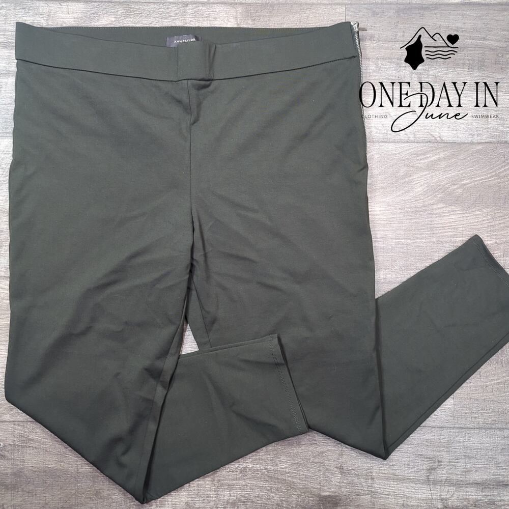 Ann Taylor Side Zip Ankle Pants Size 18